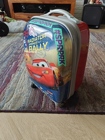 Disney autot, lasten matkalaukku