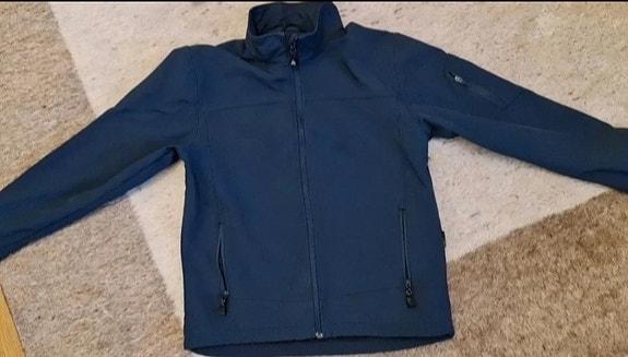 Takki soft shell, Acode koko S/M. Vähän käytetty