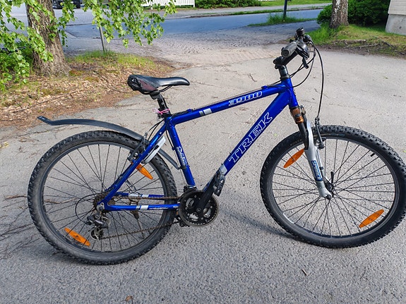 Trek 3900 maastopyörä 26" sininen unisex