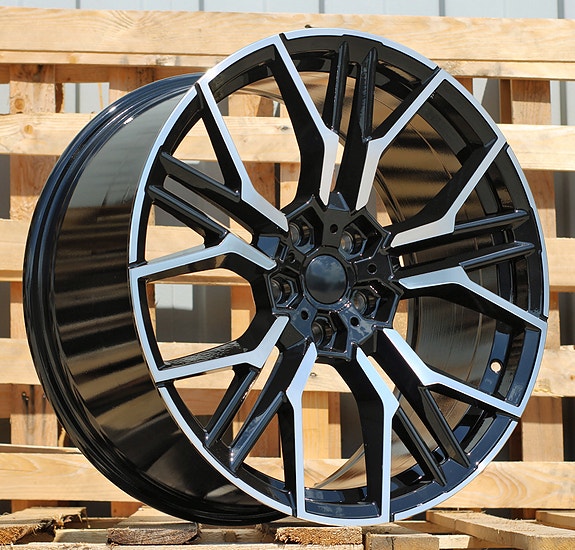 "19 UGM Wheels 19x9/8 5x112 Vannesarja