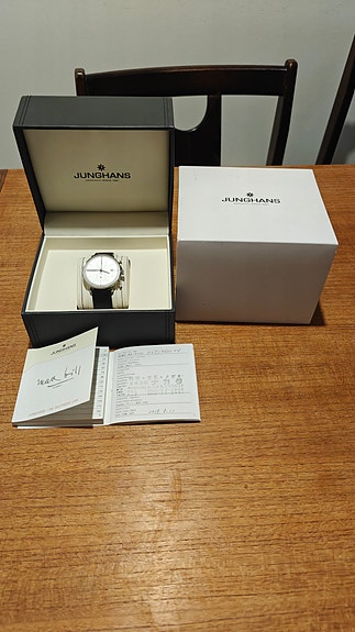 Junghans Max Bill kronografi rannekello 27/4600.04
