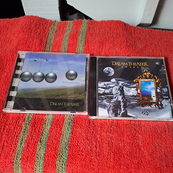 Dream Theater CD levyt
