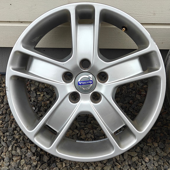 Volvo 17" aluvanteet