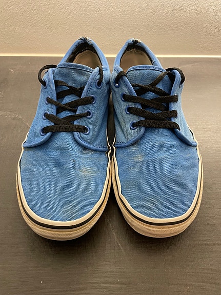 Vans Authentic tennarit. Koko 42,5.