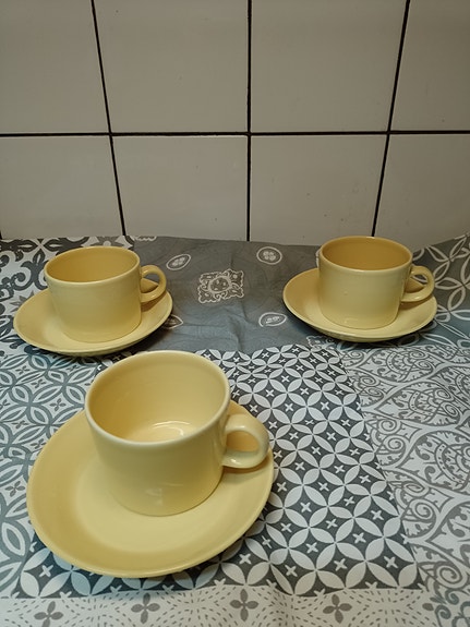 Kaj Franck Teema kahvi/teekupit + asetit 3 kpl.0,22L