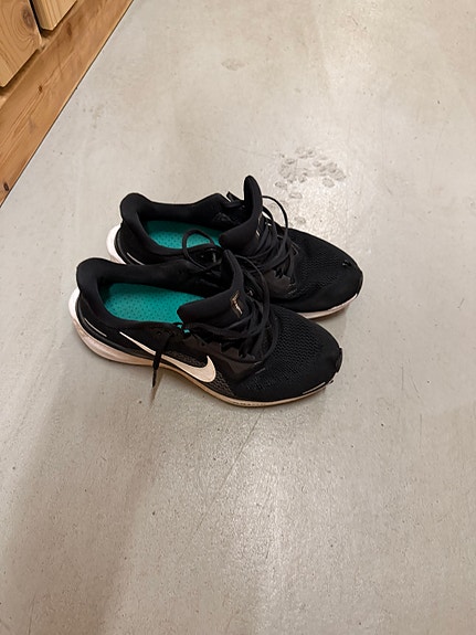 Nike juoksukengät koko 42 musta