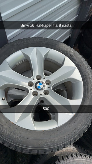 Uudet Bmw maasturi nastarenkaat ja vanteet