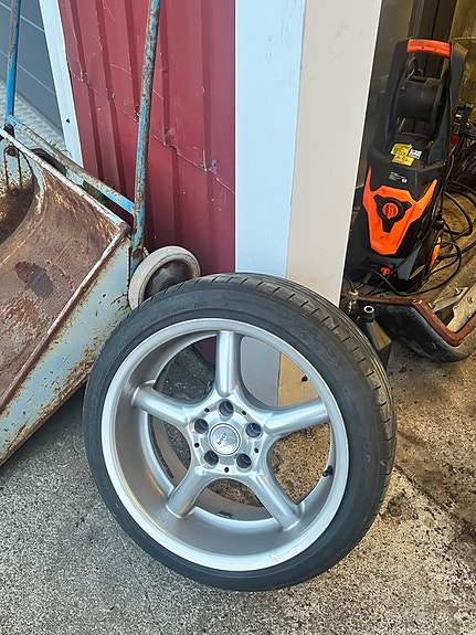 Brock B12 Vanteet