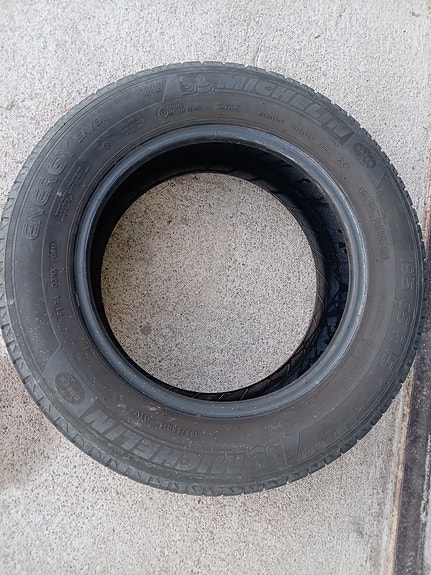 195/65r15 kesärenkaat eriparia