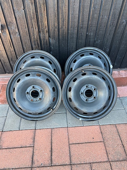 5x114.3 6.0xR16 kr.66.1 Pakettiauton peltivanteet (Nissan, Renault, Opel)