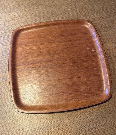 Vanha teak-tarjotin