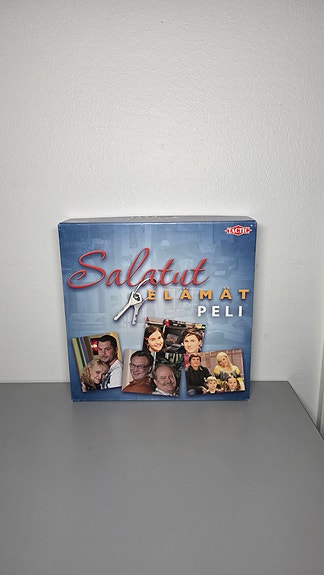 Salatut Elämät lautapeli