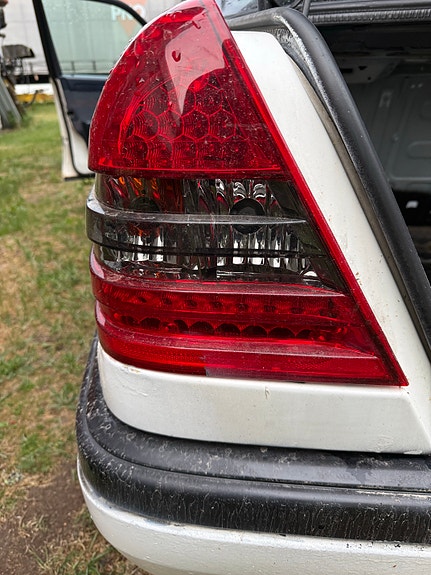 Mercedes-Benz w202 ledtakavalot