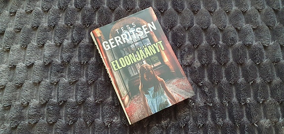 TESS GERRITSEN kirja Eloonjäänyt