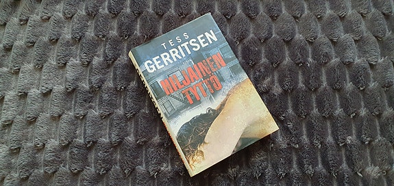 TESS GERRITSEN kirja Hiljainen tyttö