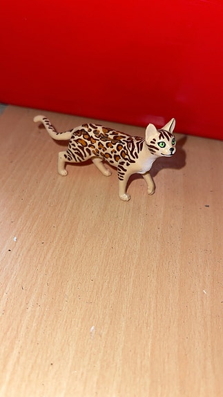 Schleich Benganin kissa