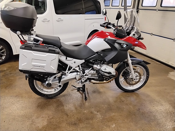 Bmw 1200 gs omistajan käsikirja