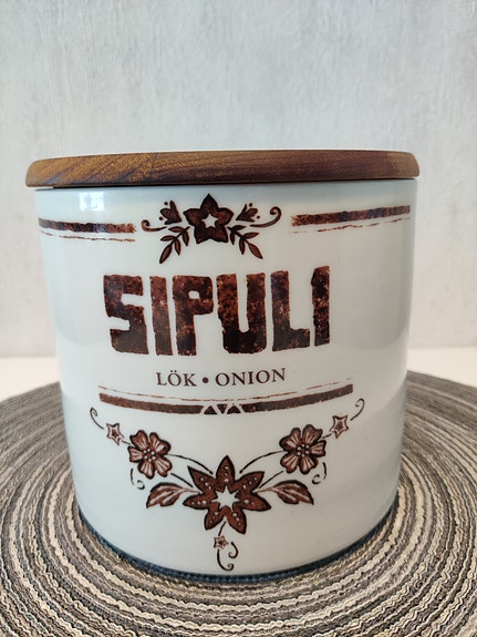 Sipulipurkki.