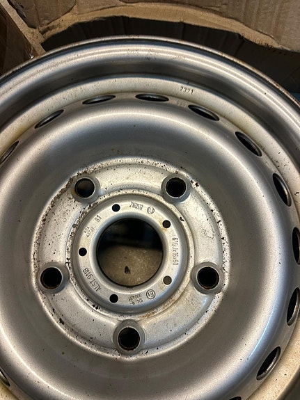 4 kpl:tta Ford Transit vanteita