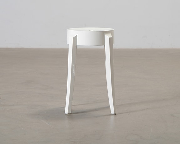 Kartell Charles Ghost jakkara valkoinen