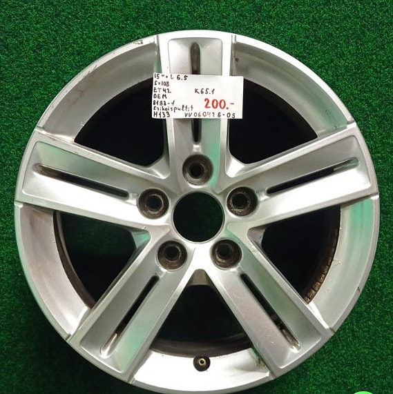 Oem Erikoispultit 15″ 5×108 ET42 KR65,1 L6,5″
