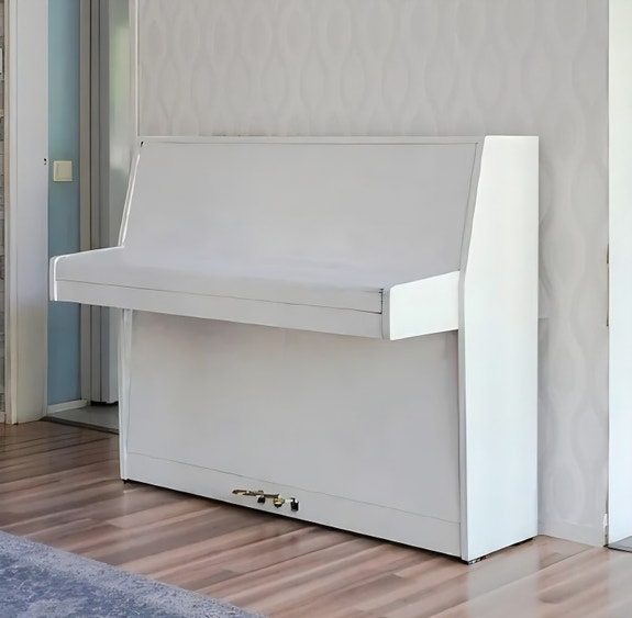 VARATTU Annetaan Fazer piano