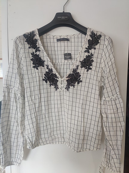 Abercrombie & Fitch ruudullinen paita M