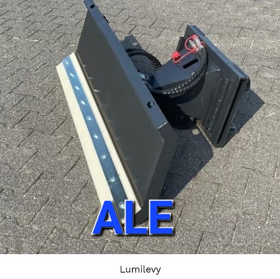 Kuormaajan lumilevy