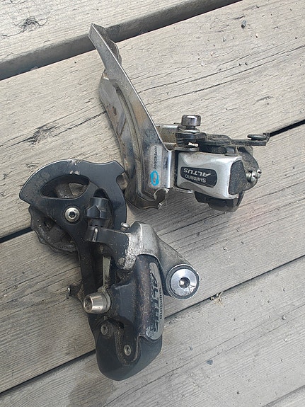 Shimano Altus