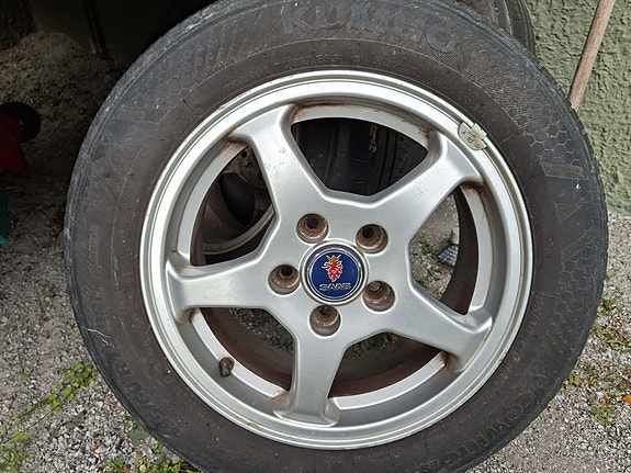 Saab 9-3 aluvanteet ja kesärenkaat