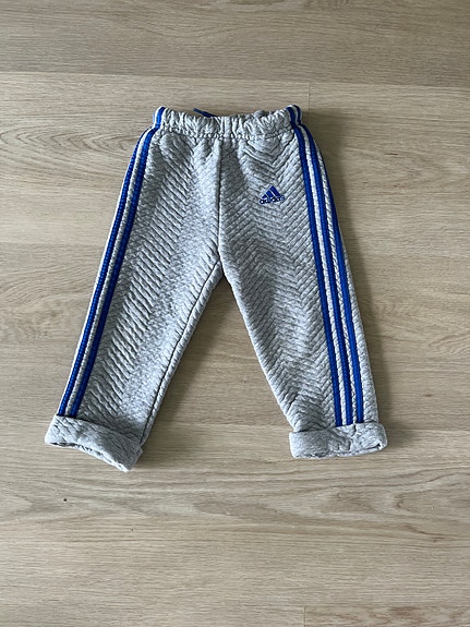 Adidas lasten collegehousut