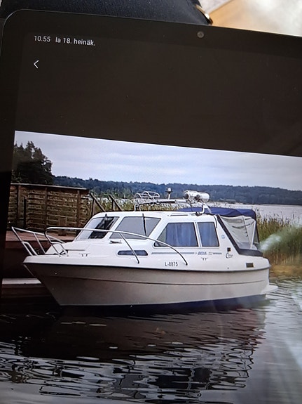 Bella 702