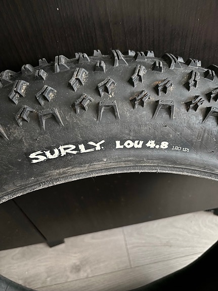Surly Lou 4.8 fatbike-rengas 26"