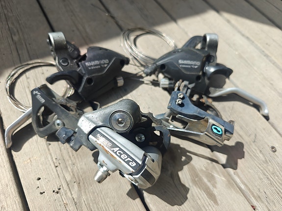 Shimano Acera 3X8