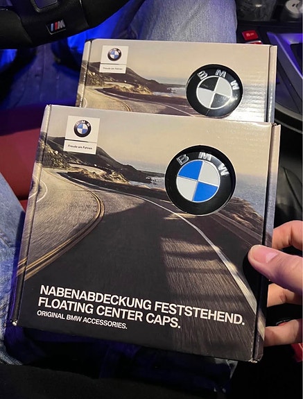 BMW kelluvat keskikupit vanteisiin