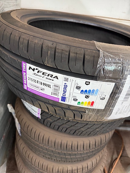 215/55r18 nexen r18