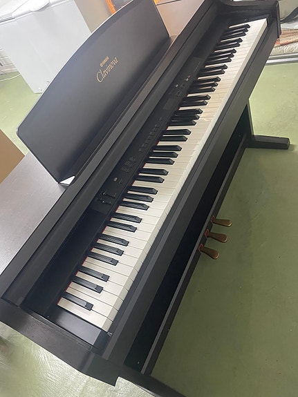 Yamaha Clavinova CLP-840 digitaalipiano