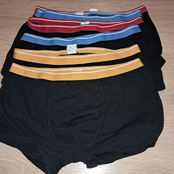 Poikien alushousu-paketti 11kpl