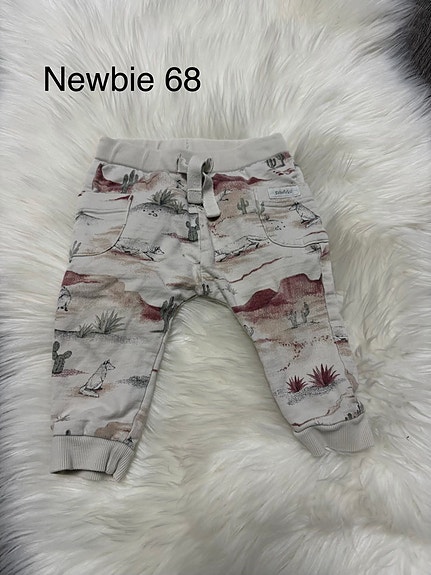 Newbie housut 68