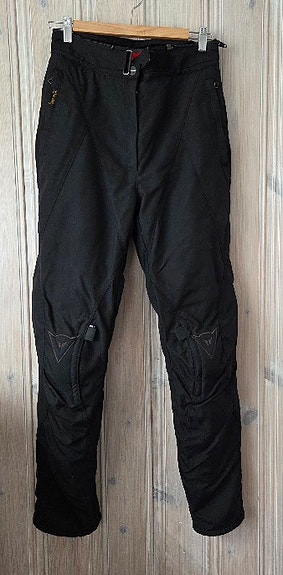 Dainese naisten ajohousut
