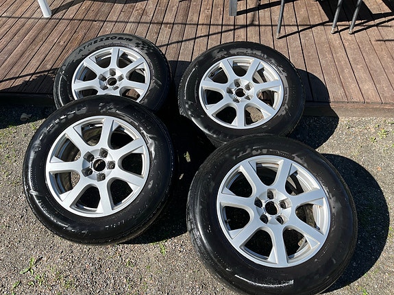 Audin 17 tuumaiset vanteet