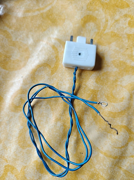 TV antenniuros VHF/UHF vanha malli