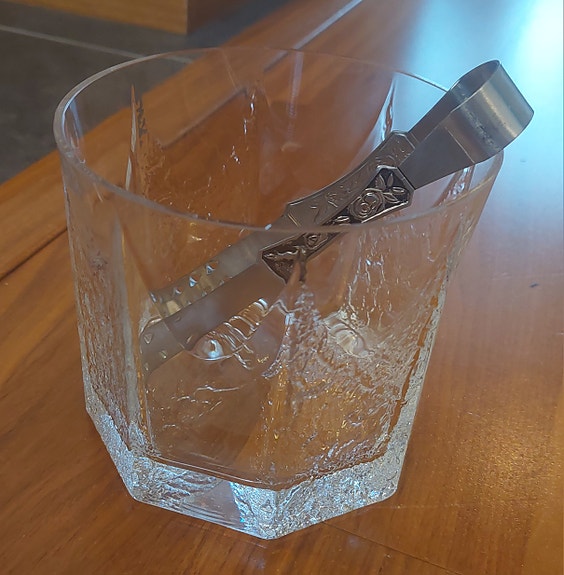 Iittala Kalinka jääpalakulho ja otin