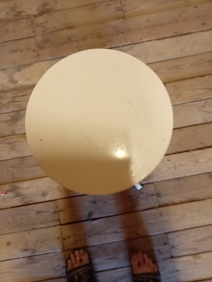 tällänen pieni kukka taso