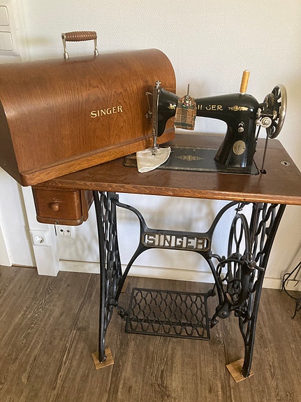 Singer