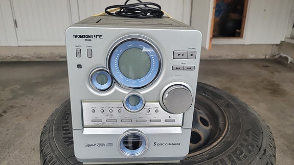 Radio/cd+kasettisoitin.