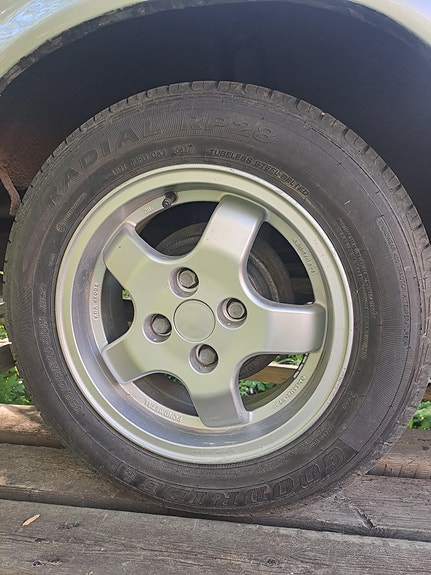 Fondmetal 108×4 14 vanteet+renkaat