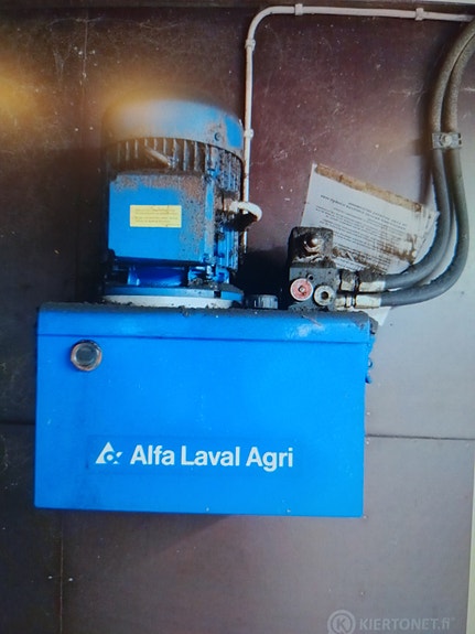 Alfa Laval Agri hydrauliyksikkö sininen