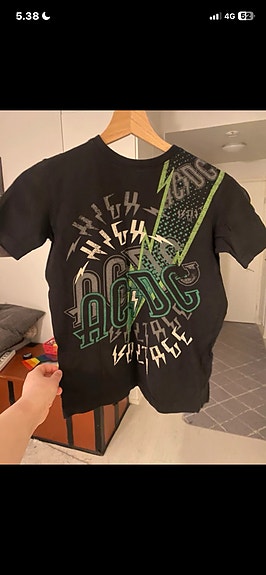 Aarre AC/DC t-paita koko 134 musta unisex