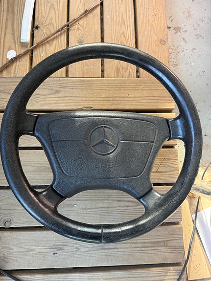 MB W210 nahkaratti